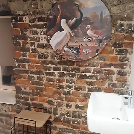 Laeve In De Brouwerie Couette-café