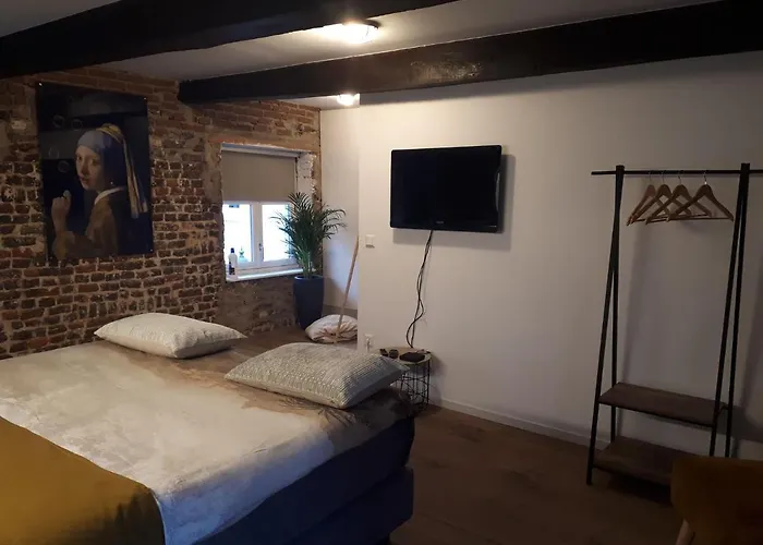 Laeve In De Brouwerie Гелин